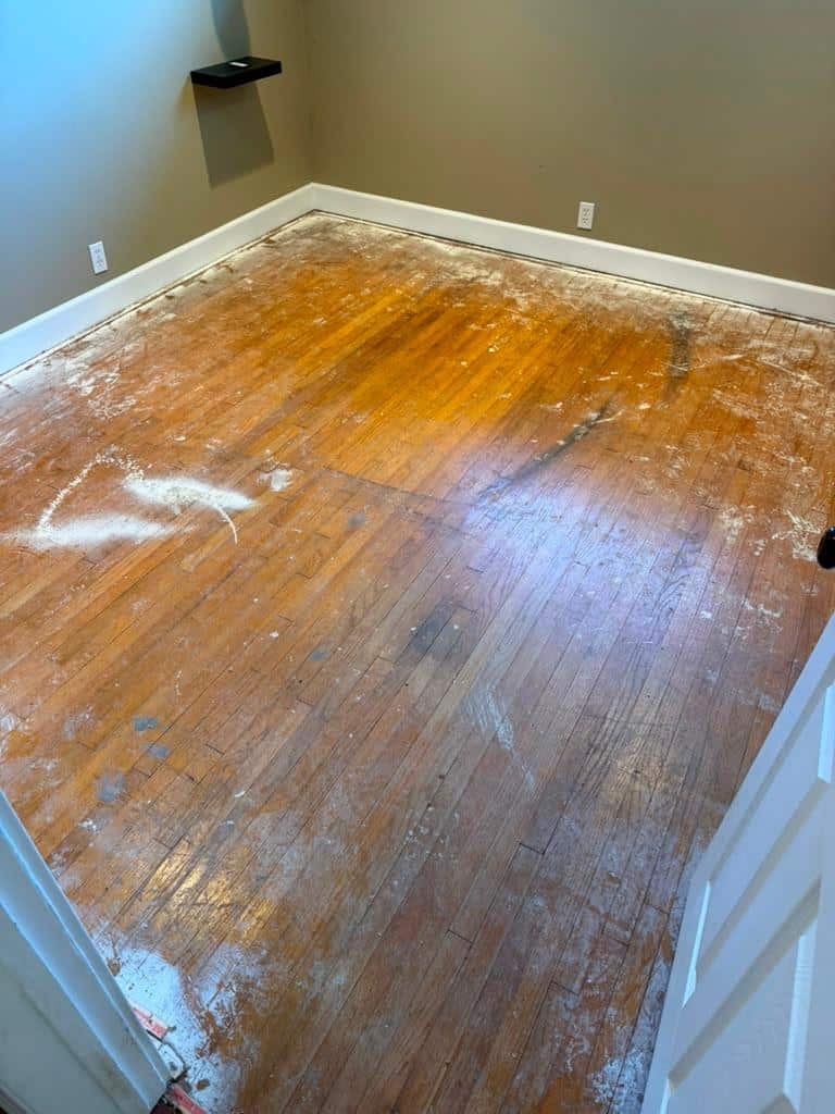 Floor preparation before carpet installation in Orange County CA